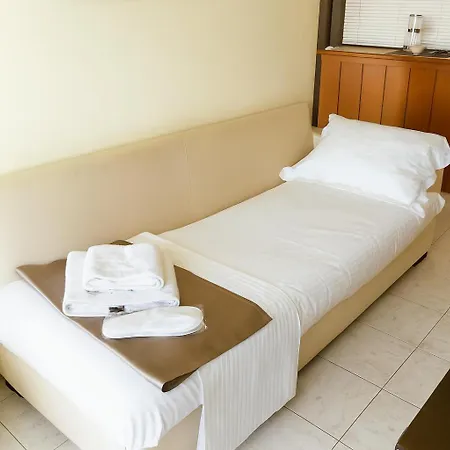 Dream Holidays - 500 Meters To Apartamento Ialisos